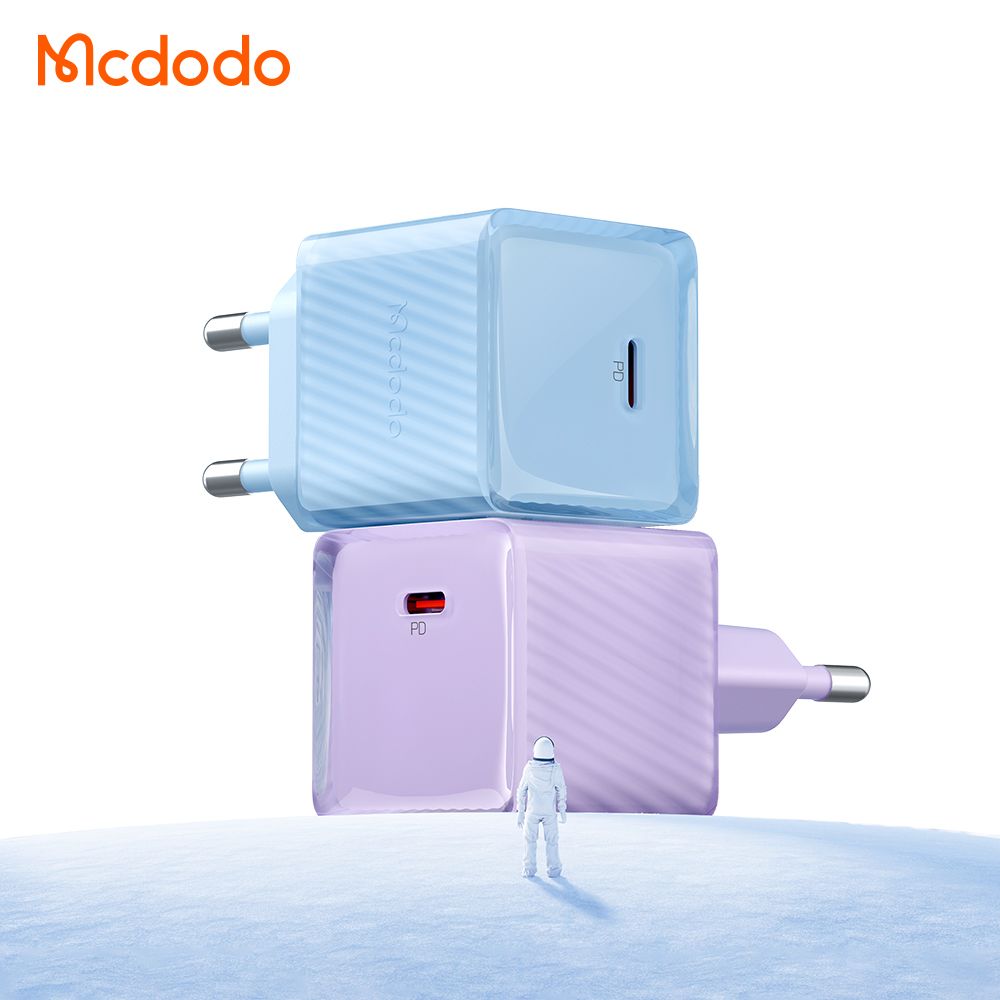 Mcdodo iPhone 15 Starter Pack - 20w GaN Charger , iPhone 15 Series Case , iPhone 15 Series Screen Protector